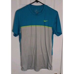 Mens Nike Medium Dry-Fit T Shirt Teal Gray